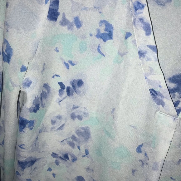 Patterned blouse - Picture 2 of 3